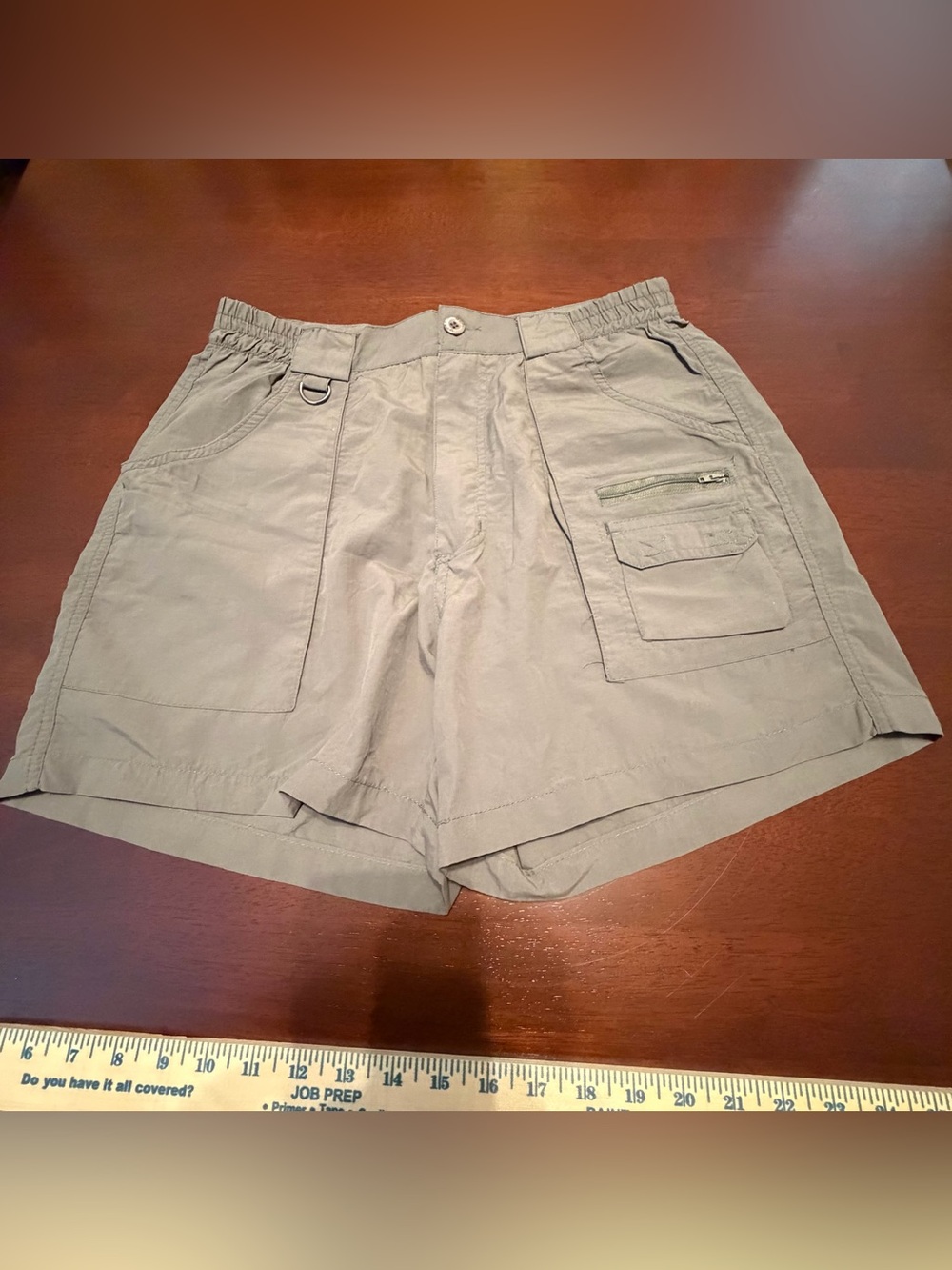UZZI Button-Front Shorts ladies in Olive Green amphibious gear medium